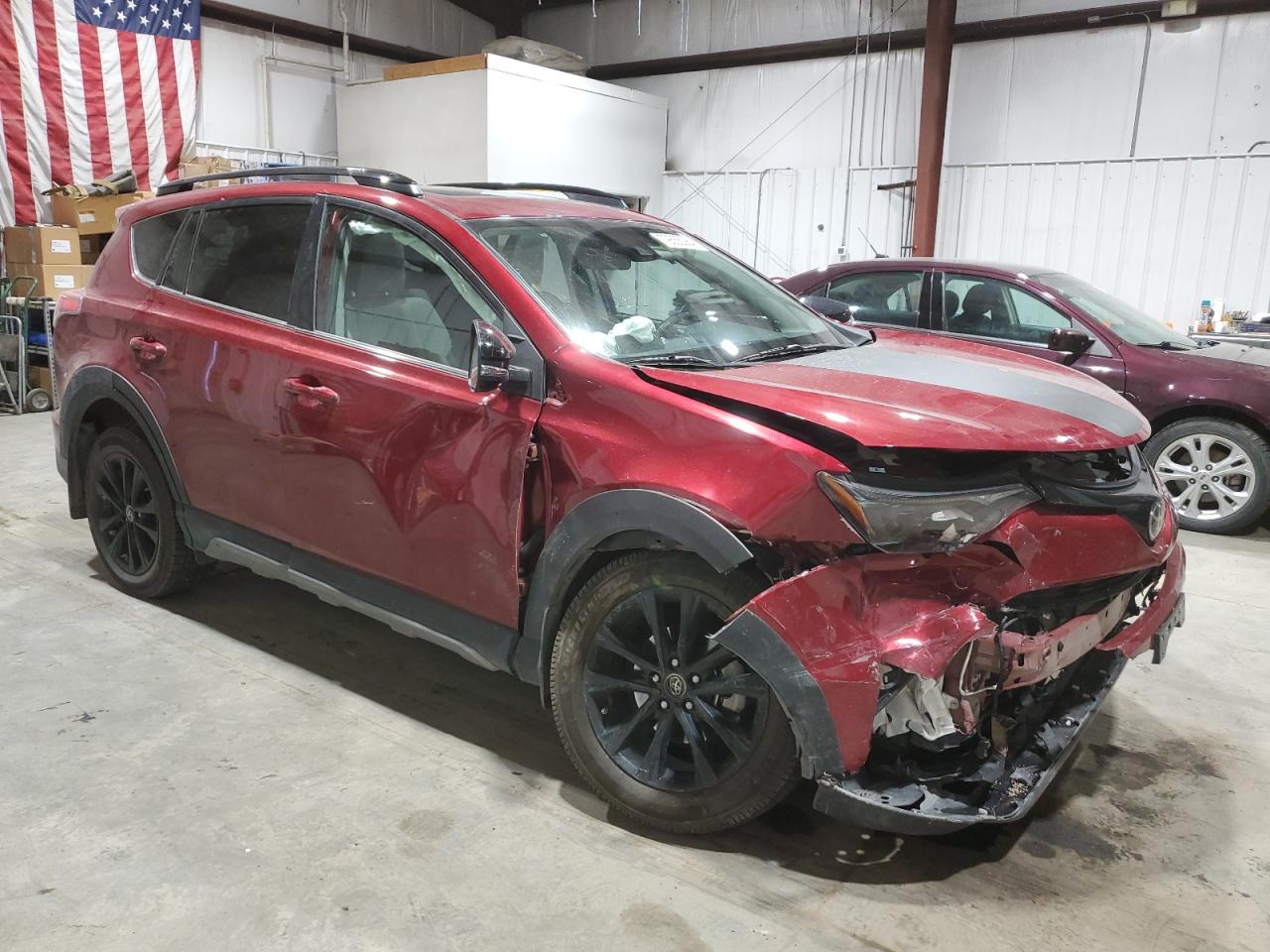 VIN 2T3RFREV2JW724820 2018 TOYOTA RAV4 no.4