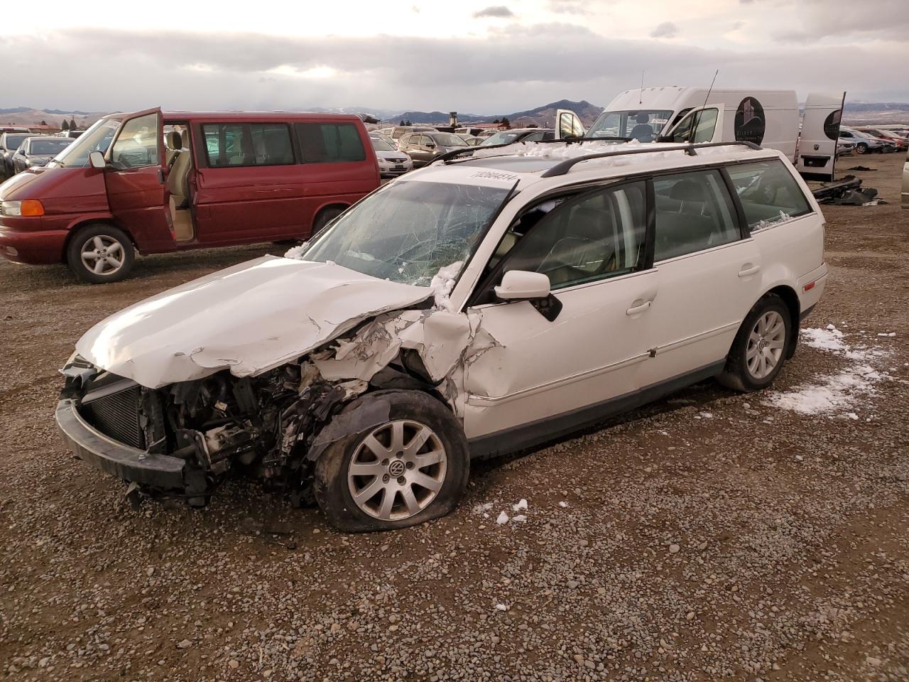 2002 Volkswagen Passat - Image 1
