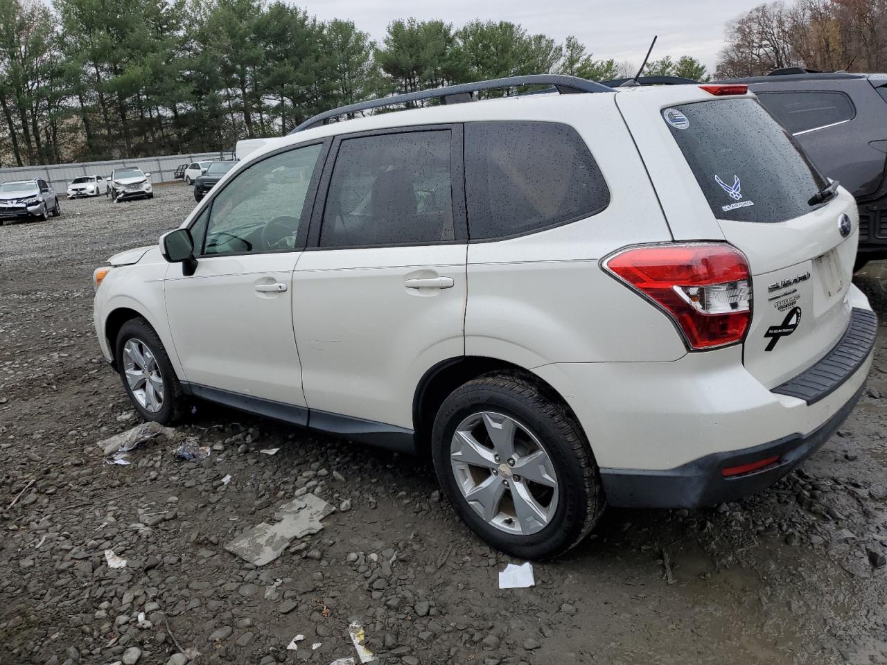 2015 Subaru Forester - Image 2