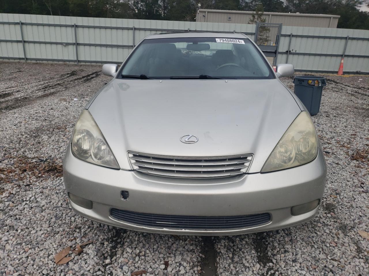 2004 Lexus ES - Image 5