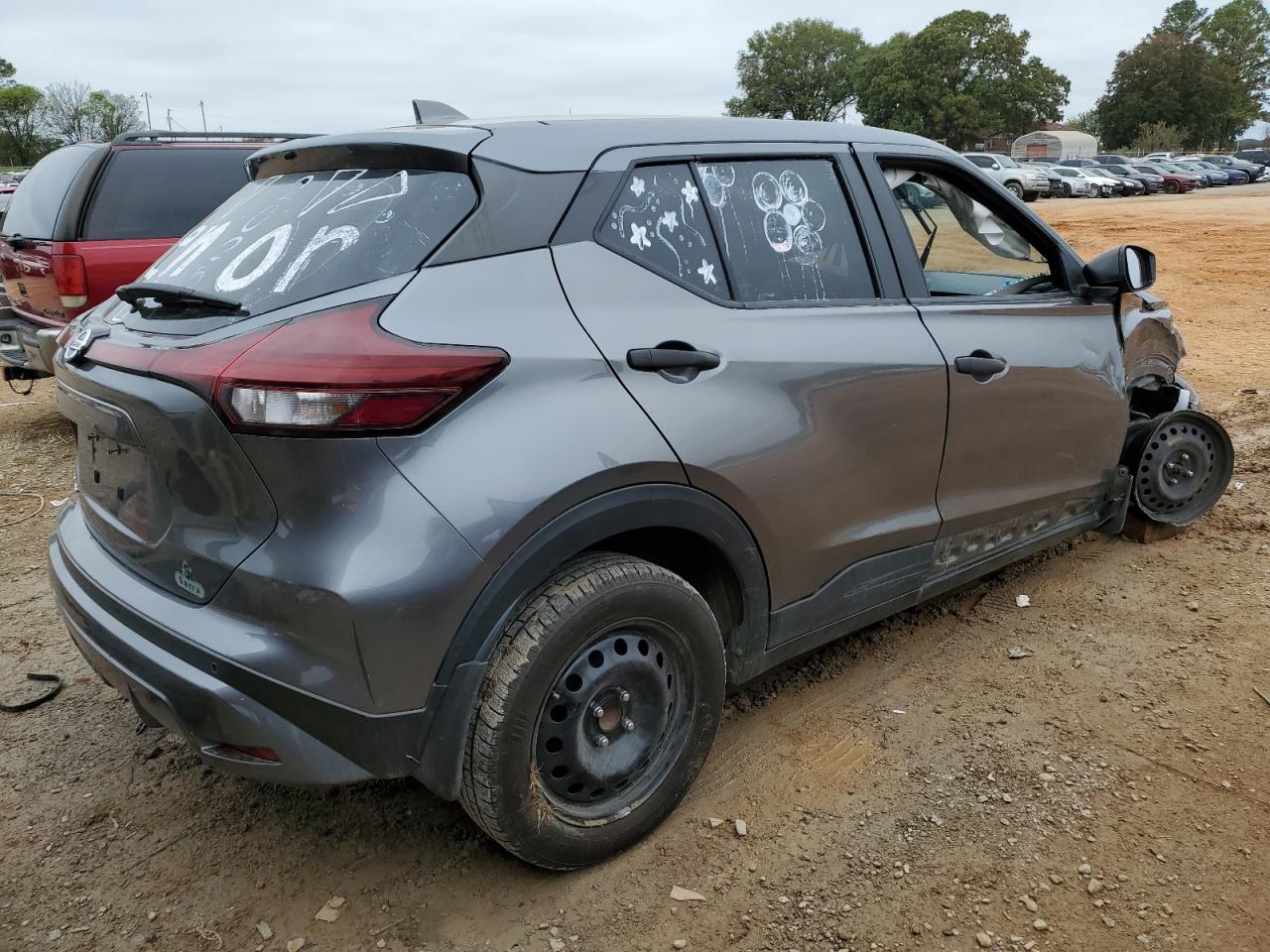 2021 Nissan Kicks - Image 3