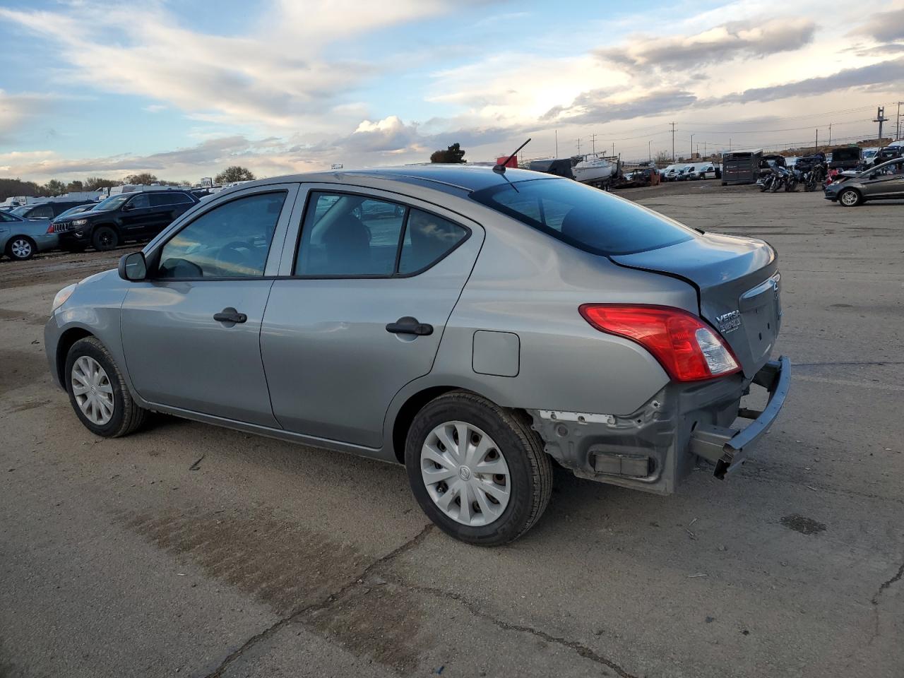 VIN 3N1CN7AP1EL854267 2014 NISSAN VERSA no.2