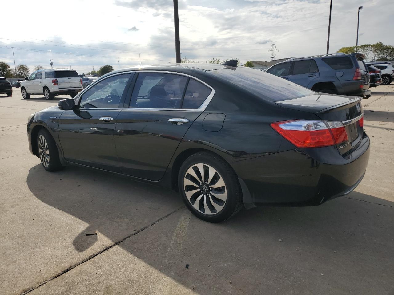 2014 Honda Accord - Image 2