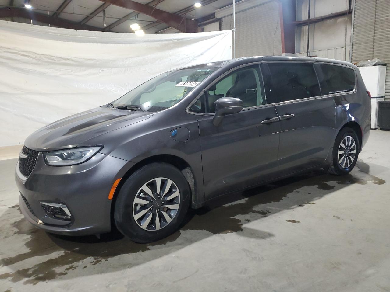 2022 CHRYSLER PACIFICA