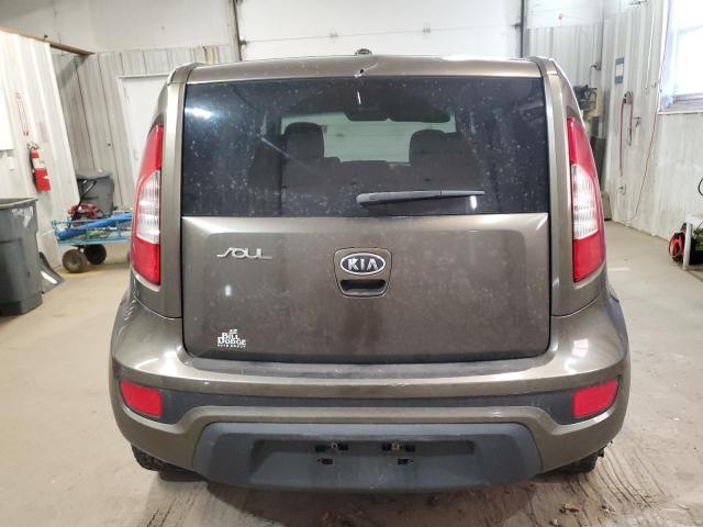  KIA SOUL 2012 Зелений