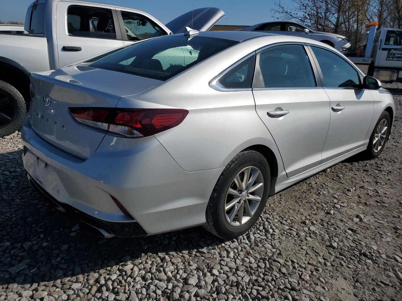 2018 Hyundai Sonata - Image 3