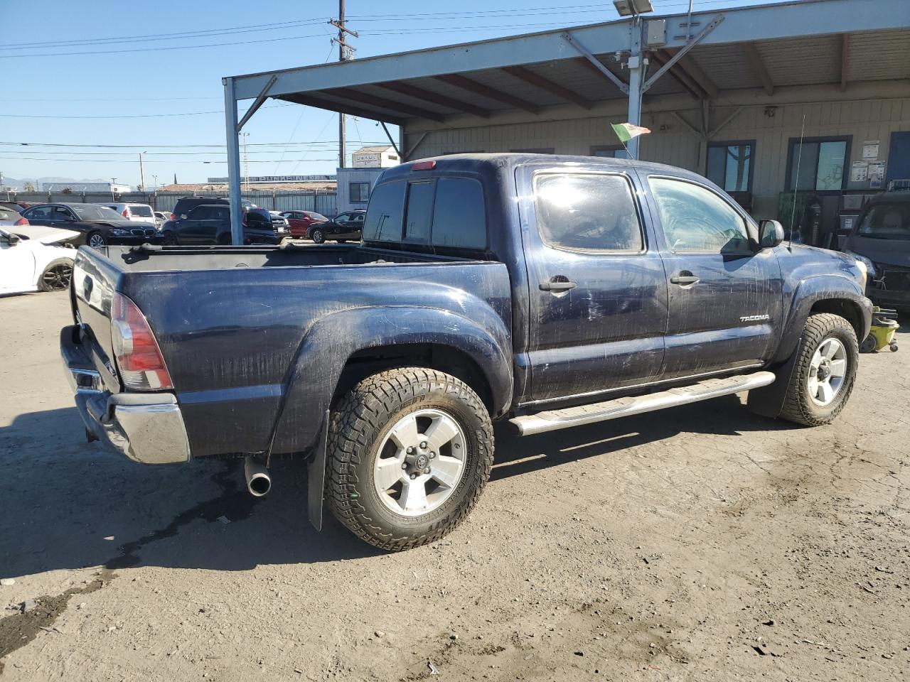 2013 Toyota Tacoma - Image 3