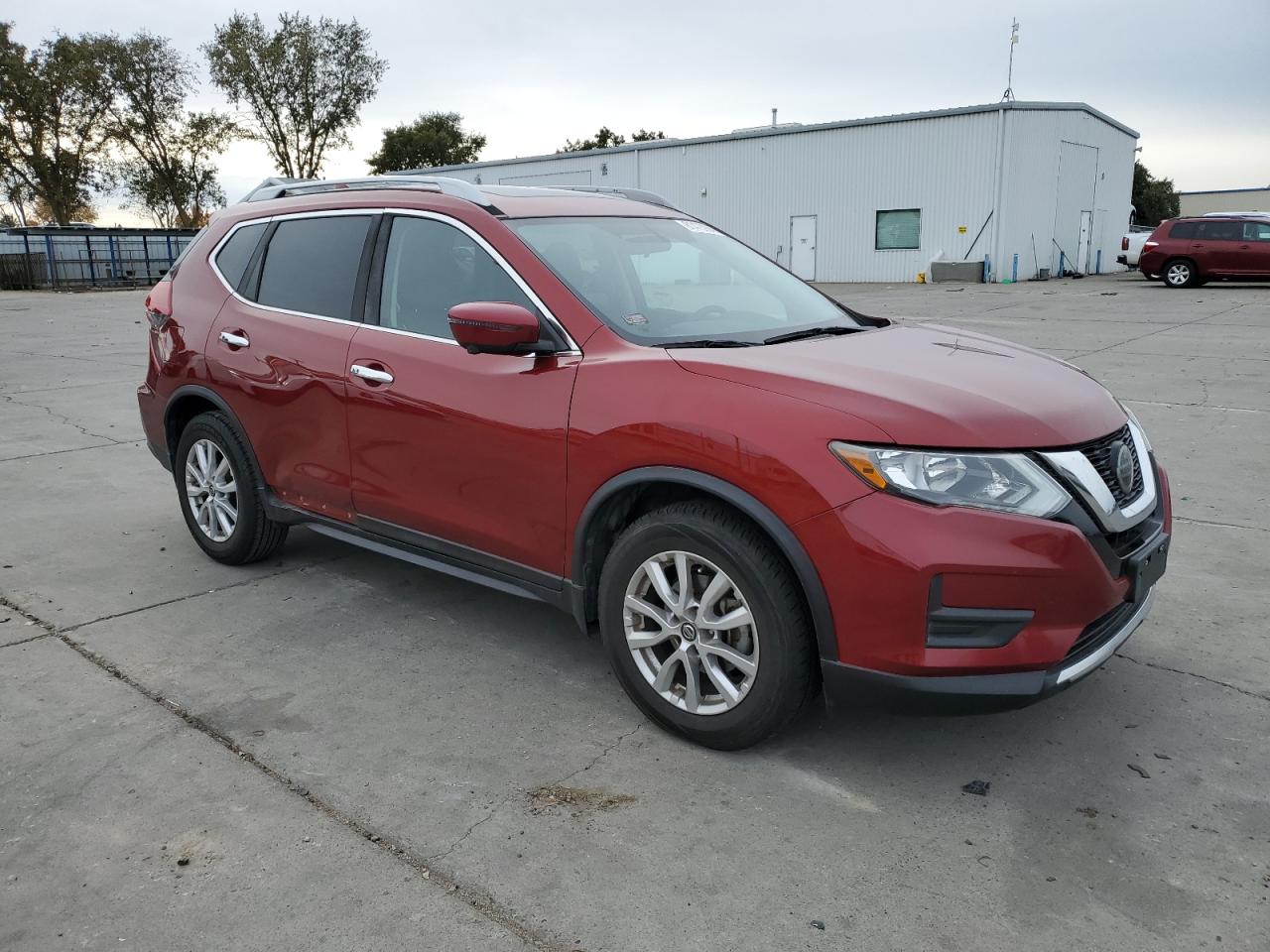 2018 Nissan Rogue - Image 4