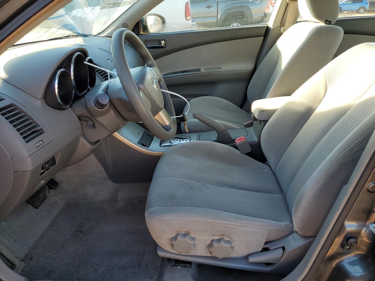 2005 Nissan Altima - Image 7
