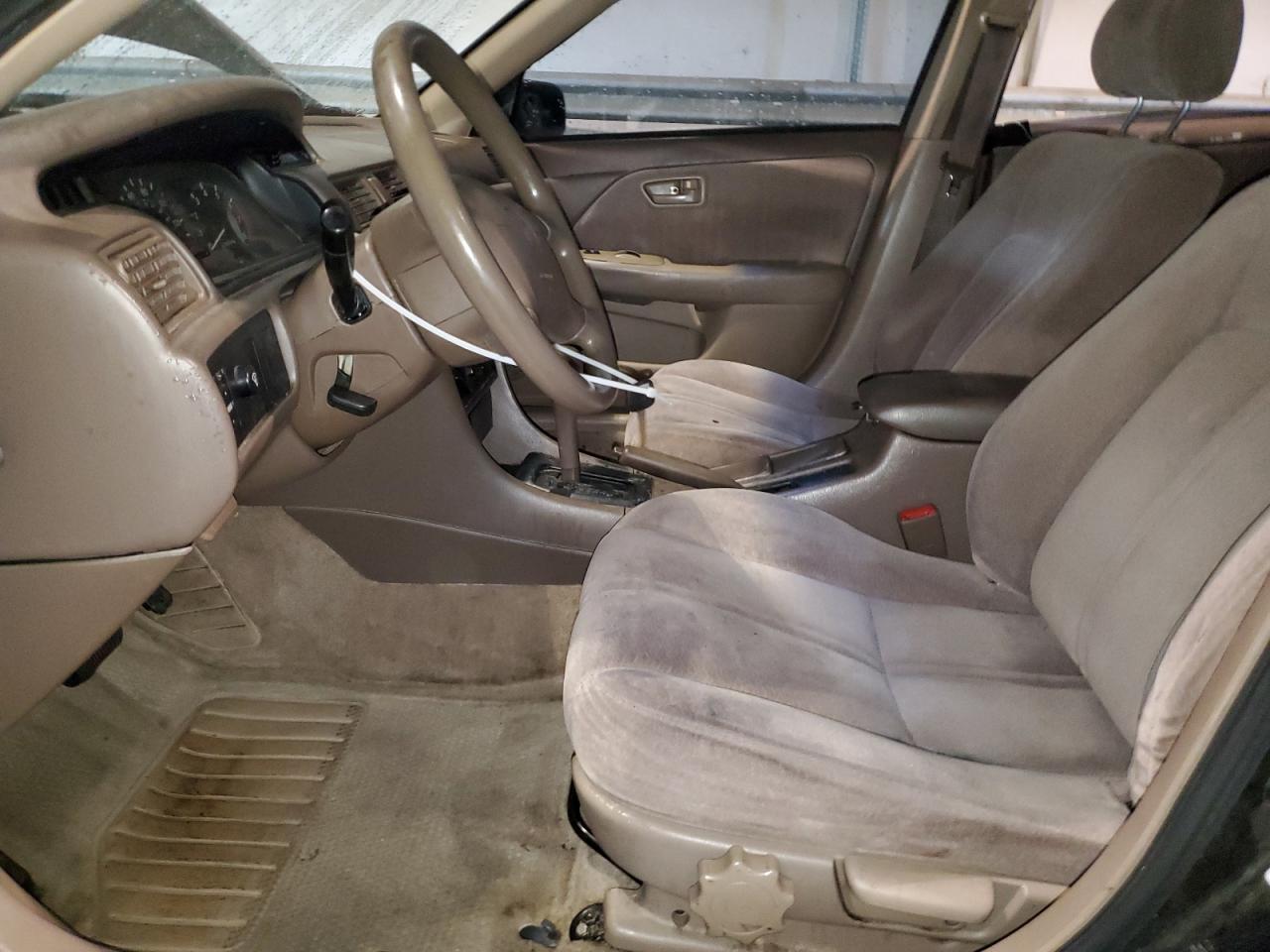1999 Toyota Camry - Image 7