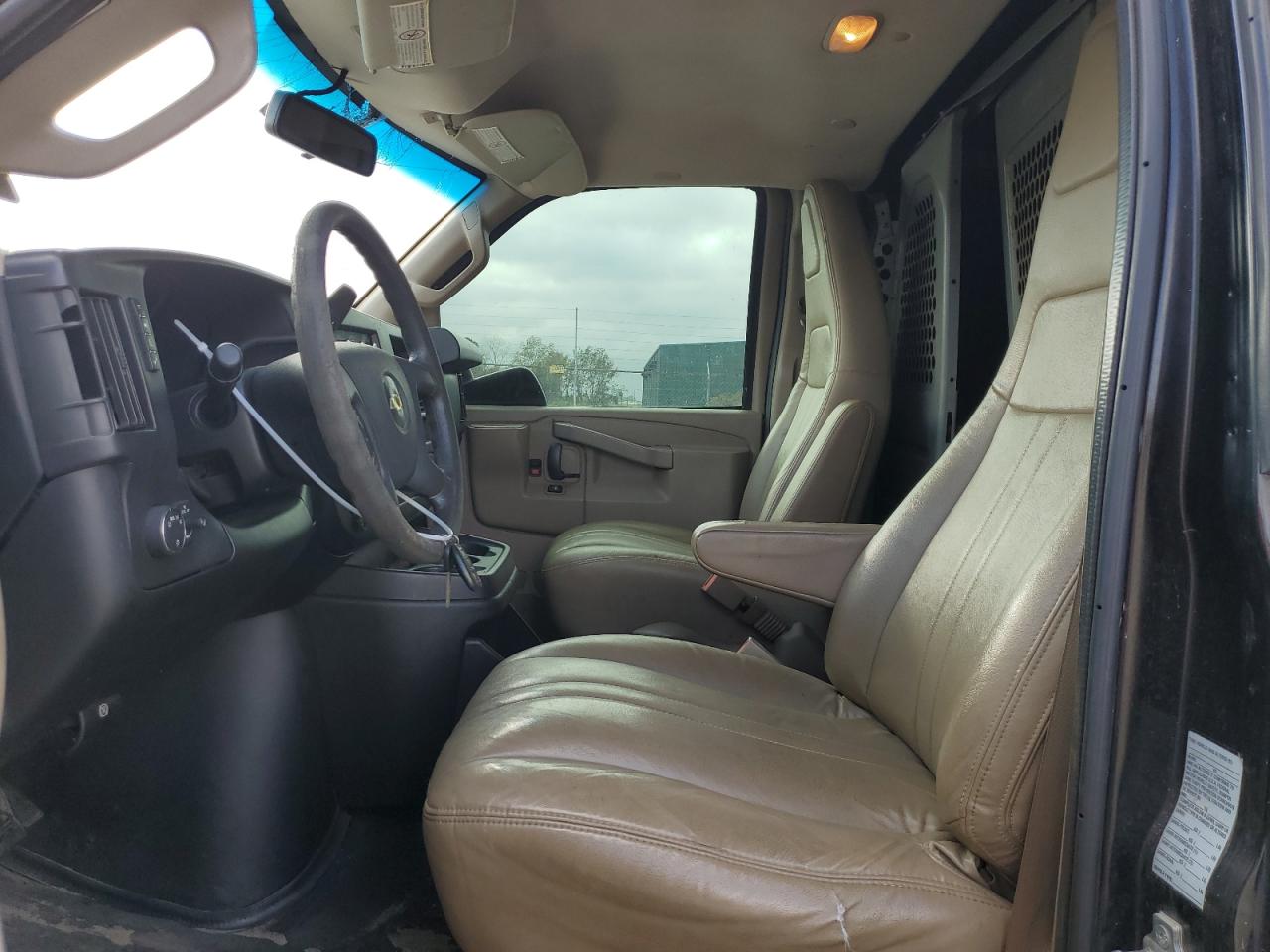 2018 Chevrolet Express G2500 VIN: 1GCWGAFG3J1163396 Lot: 78375984