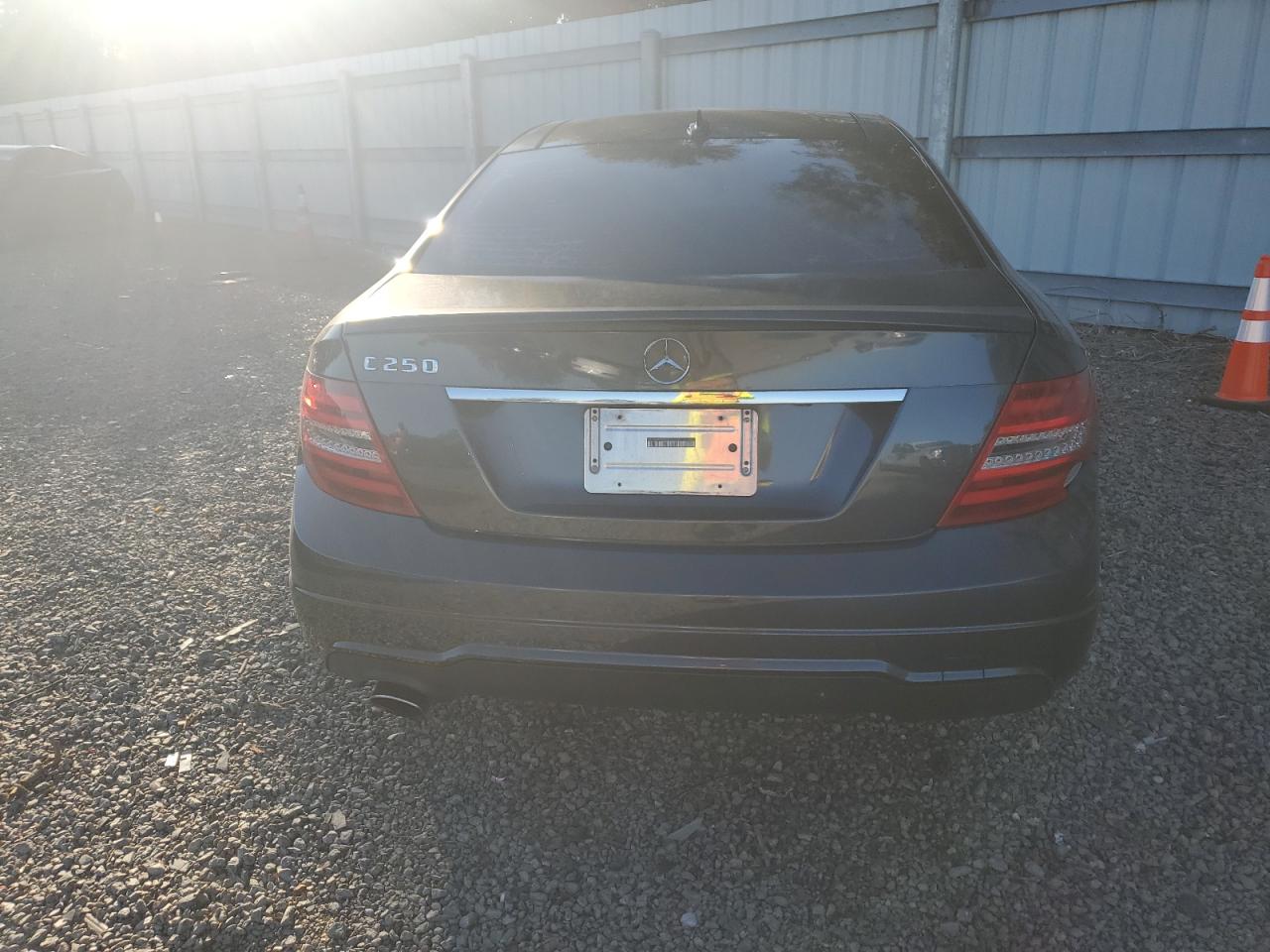 VIN WDDGJ4HB0DG022026 2013 MERCEDES-BENZ C-CLASS no.6