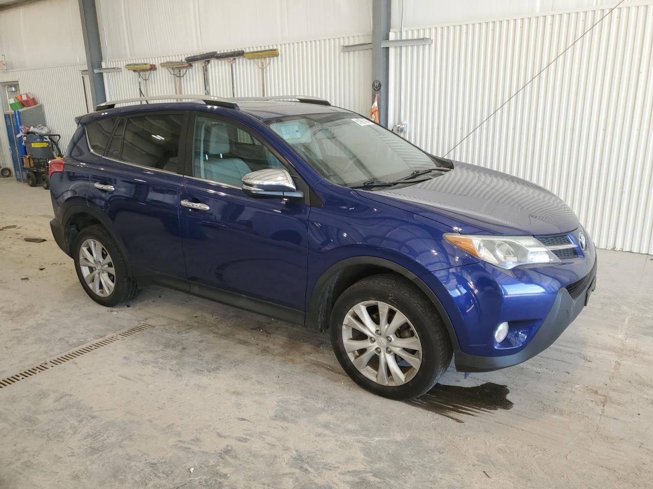 2015 Toyota RAV 4 - Image 4