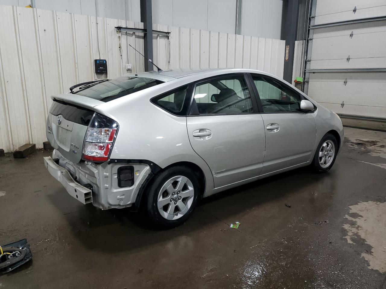 2004 Toyota Prius VIN: JTDKB20U640027386 Lot: 79272264