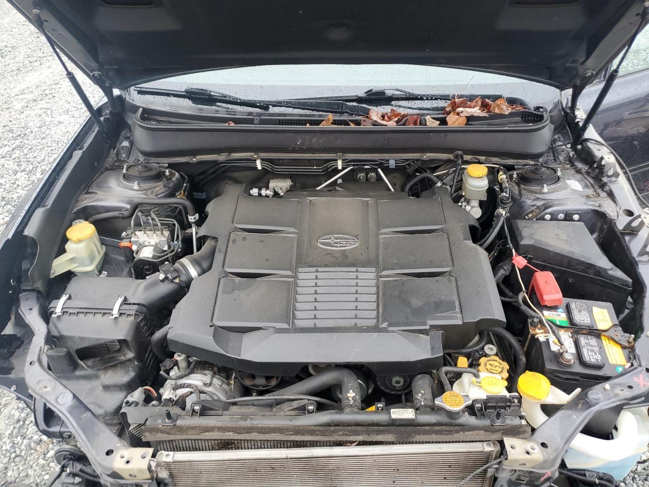 2013 Subaru Outback - Image 12