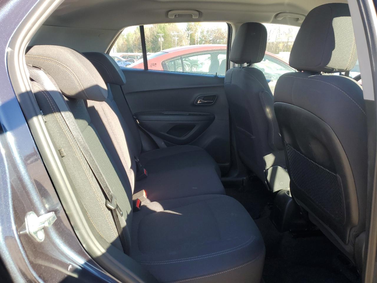 2018 Chevrolet Trax - Image 11