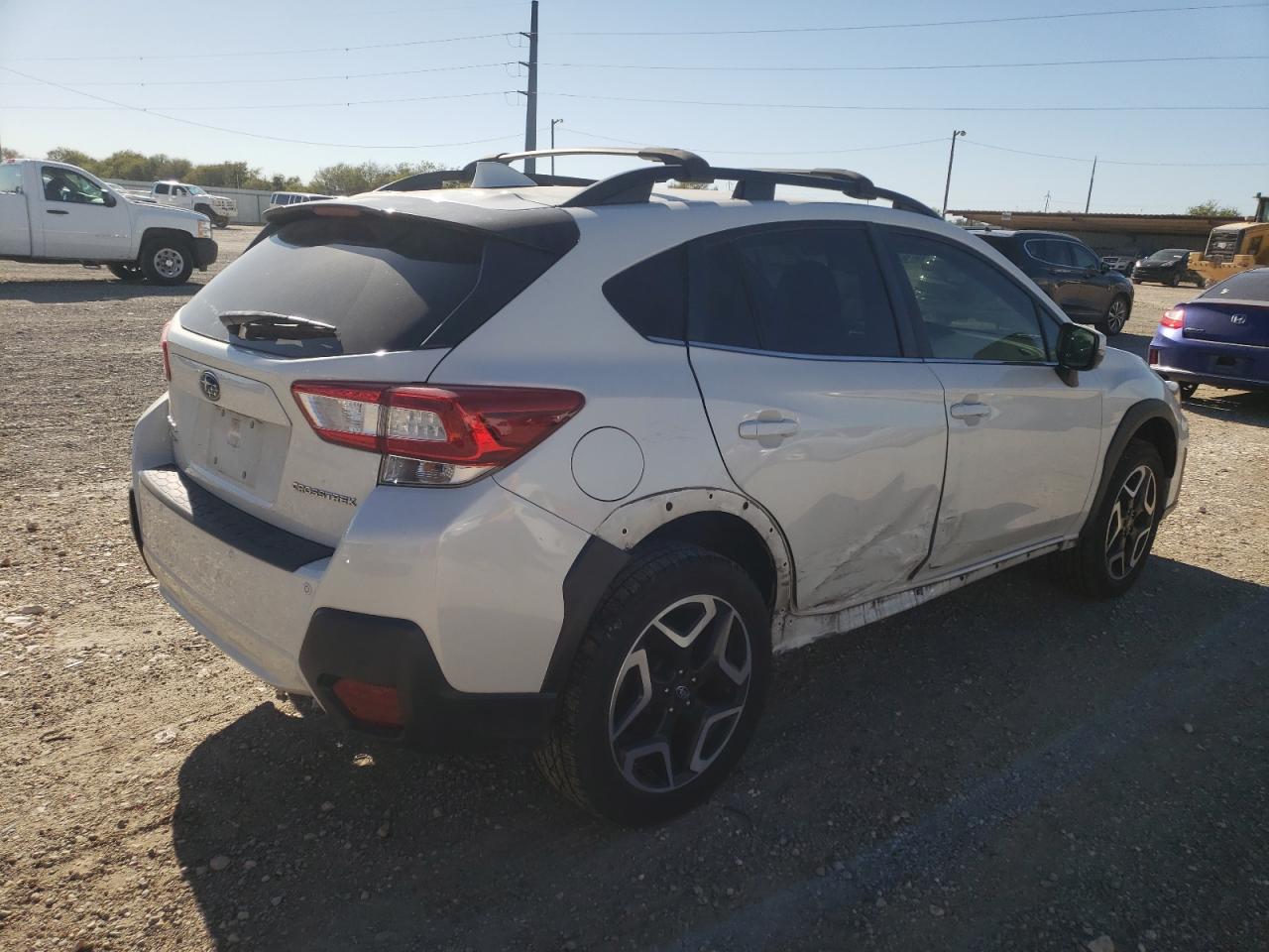 VIN JF2GTAMC8K8308930 2019 SUBARU CROSSTREK no.3