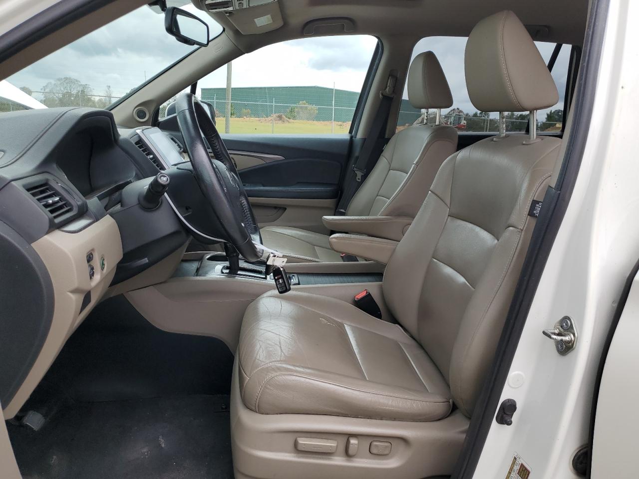 2016 Honda Pilot - Image 7