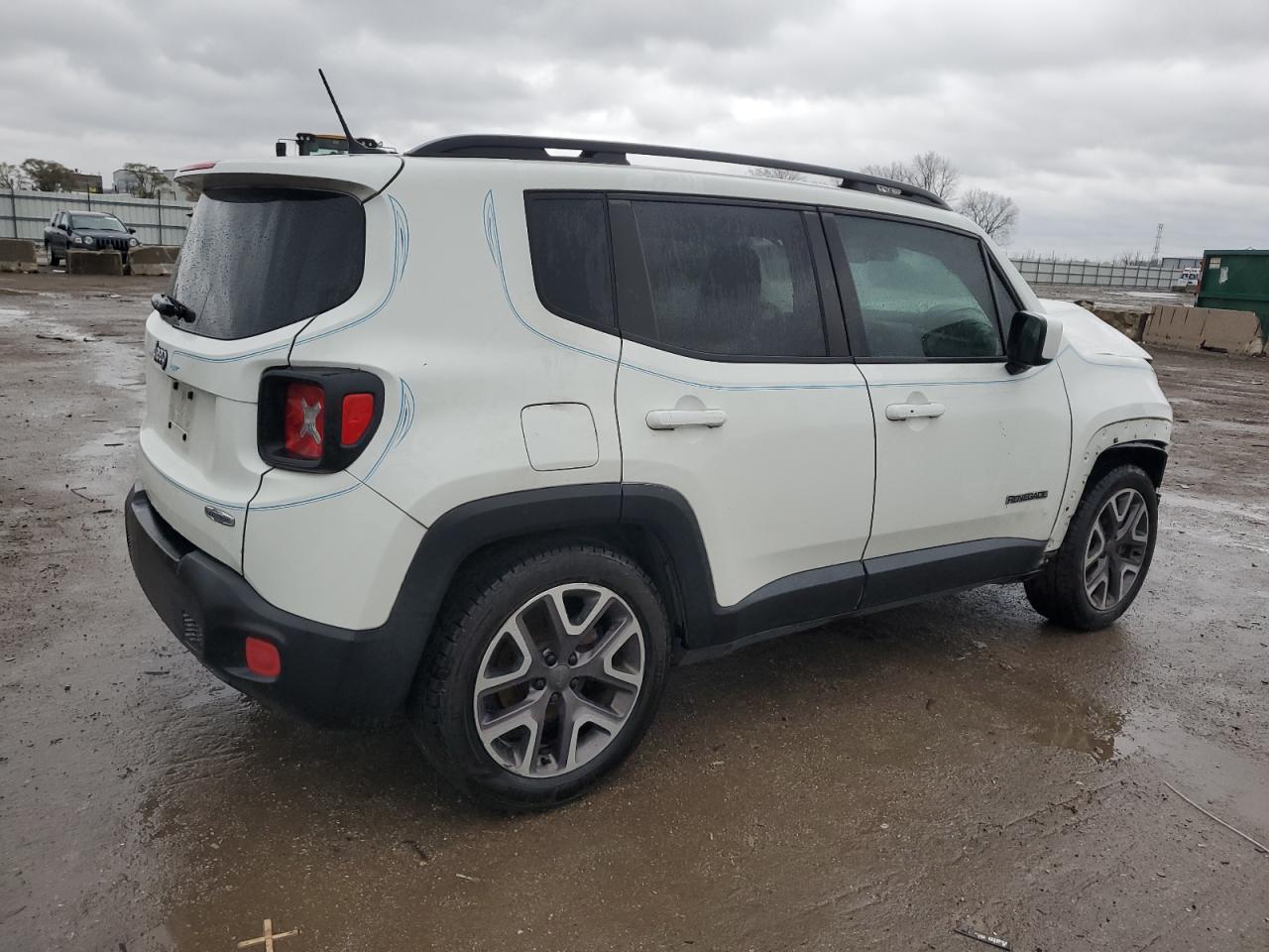 2015 Jeep Renegade - Image 3
