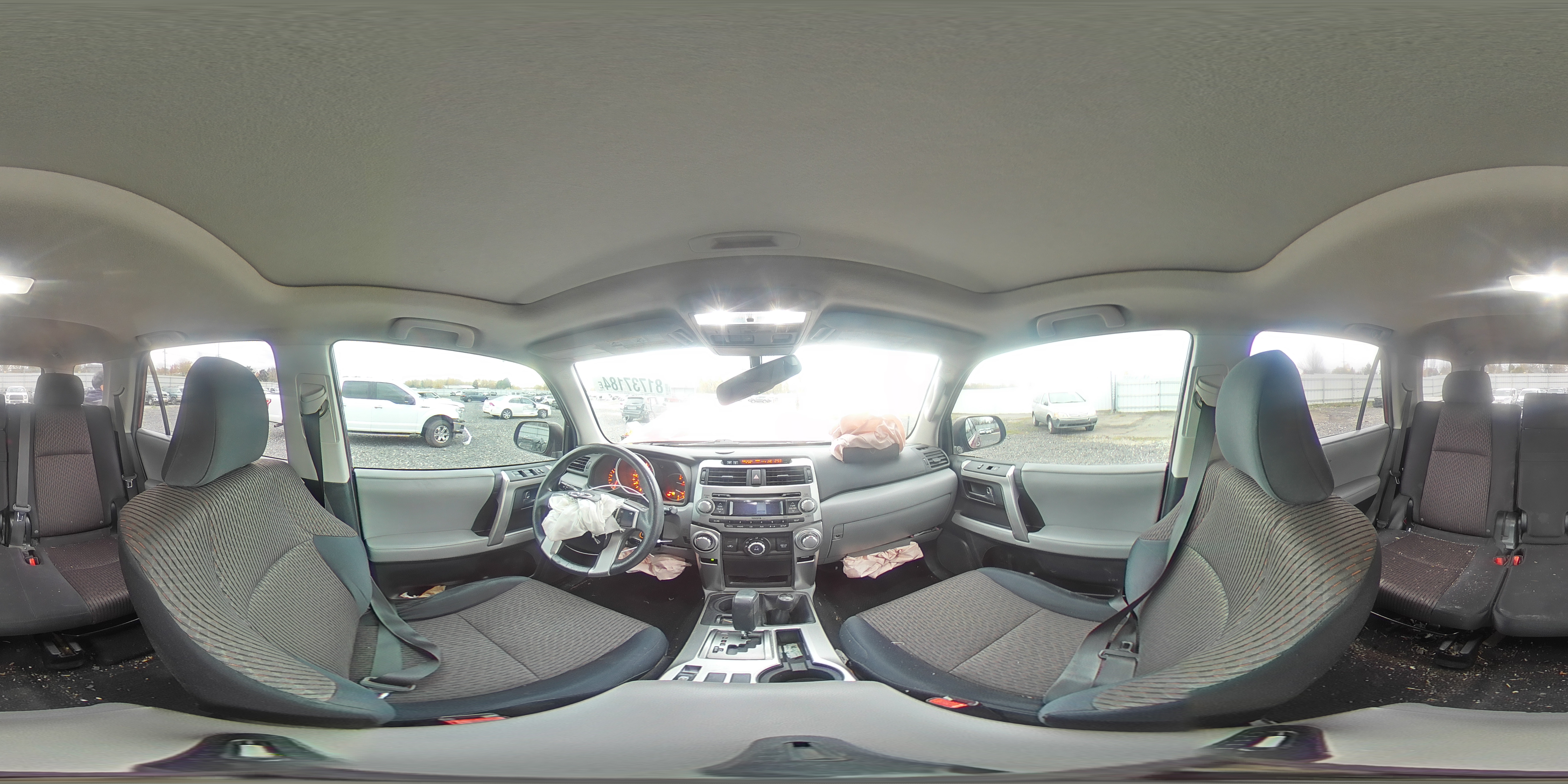 2010 Toyota 4Runner - Image 14