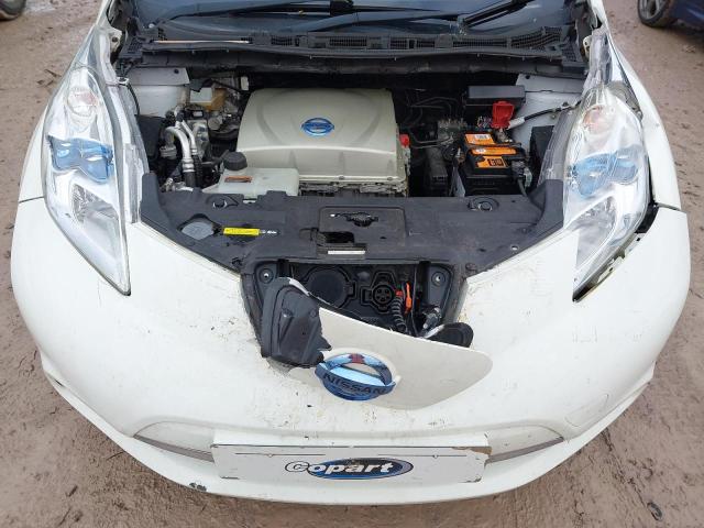 2015 NISSAN LEAF TEKNA