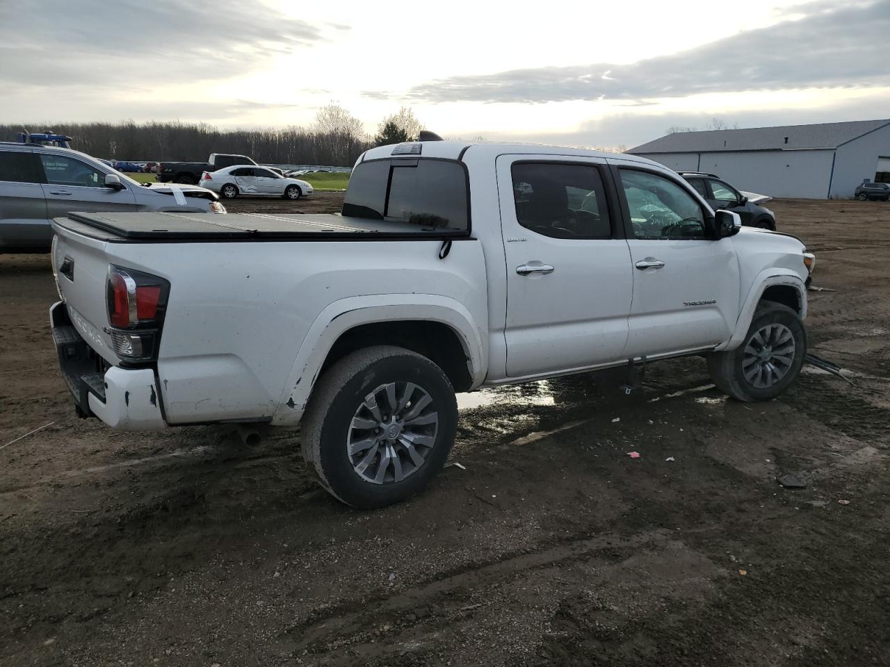 2020 Toyota Tacoma - Image 3