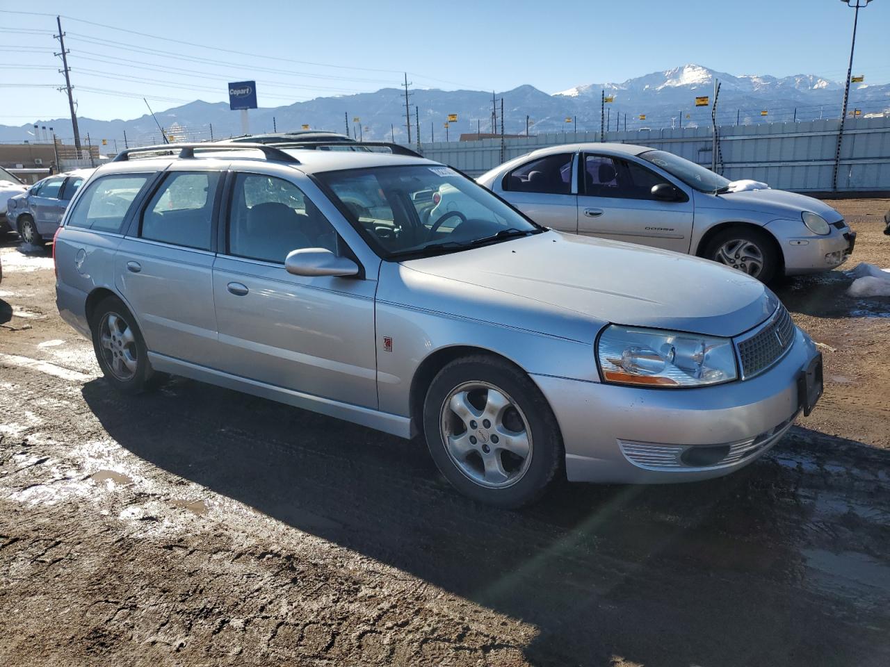 2003 Saturn LW - Image 4