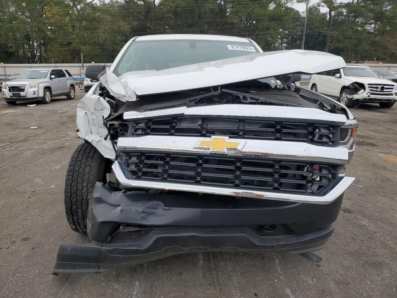 2017 Chevrolet Silverado - Image 5