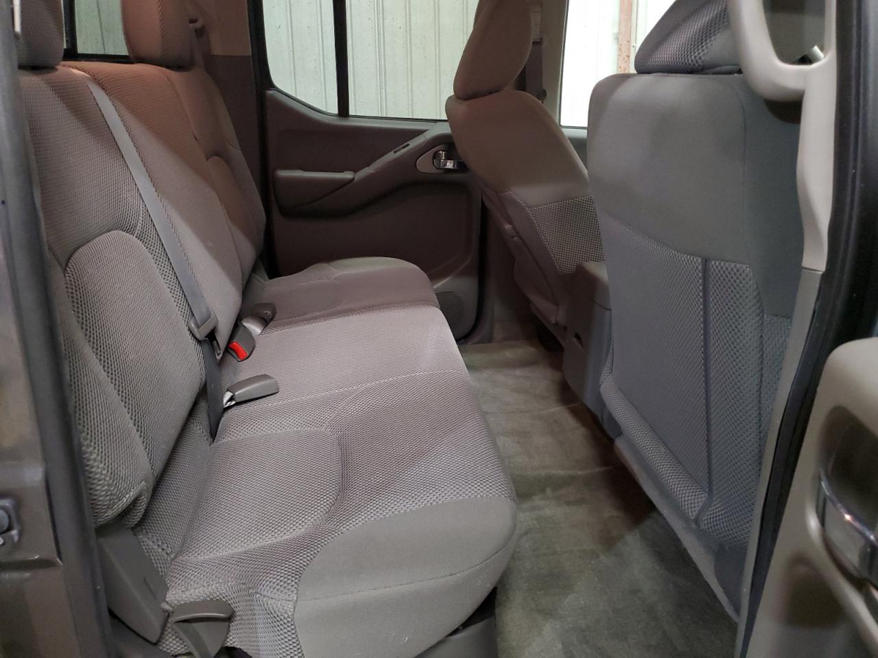 2017 Nissan Navara (Frontier) - Image 10