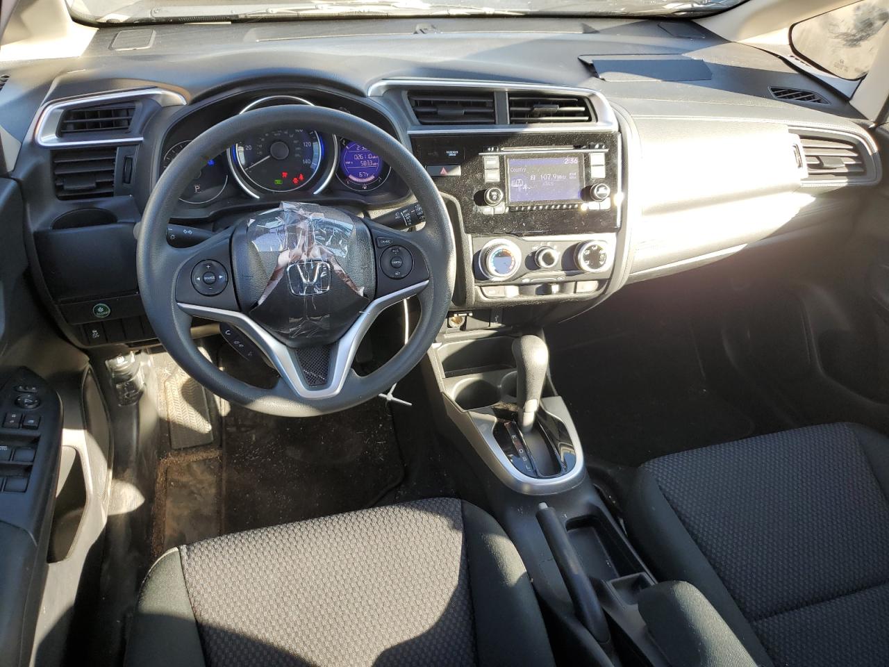 2019 Honda Fit Lx VIN: 3HGGK5H49KM703773 Lot: 93482165