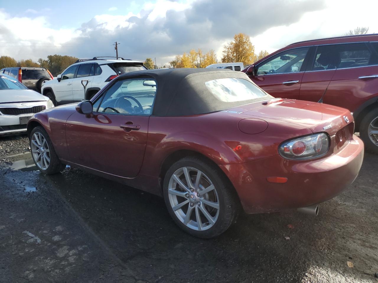 2006 Mazda MX-5 - Image 2