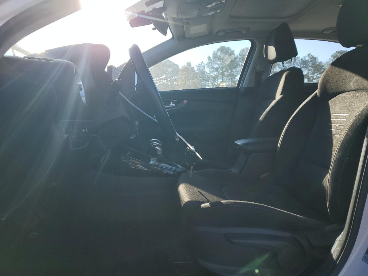 2019 Kia Forte - Image 7