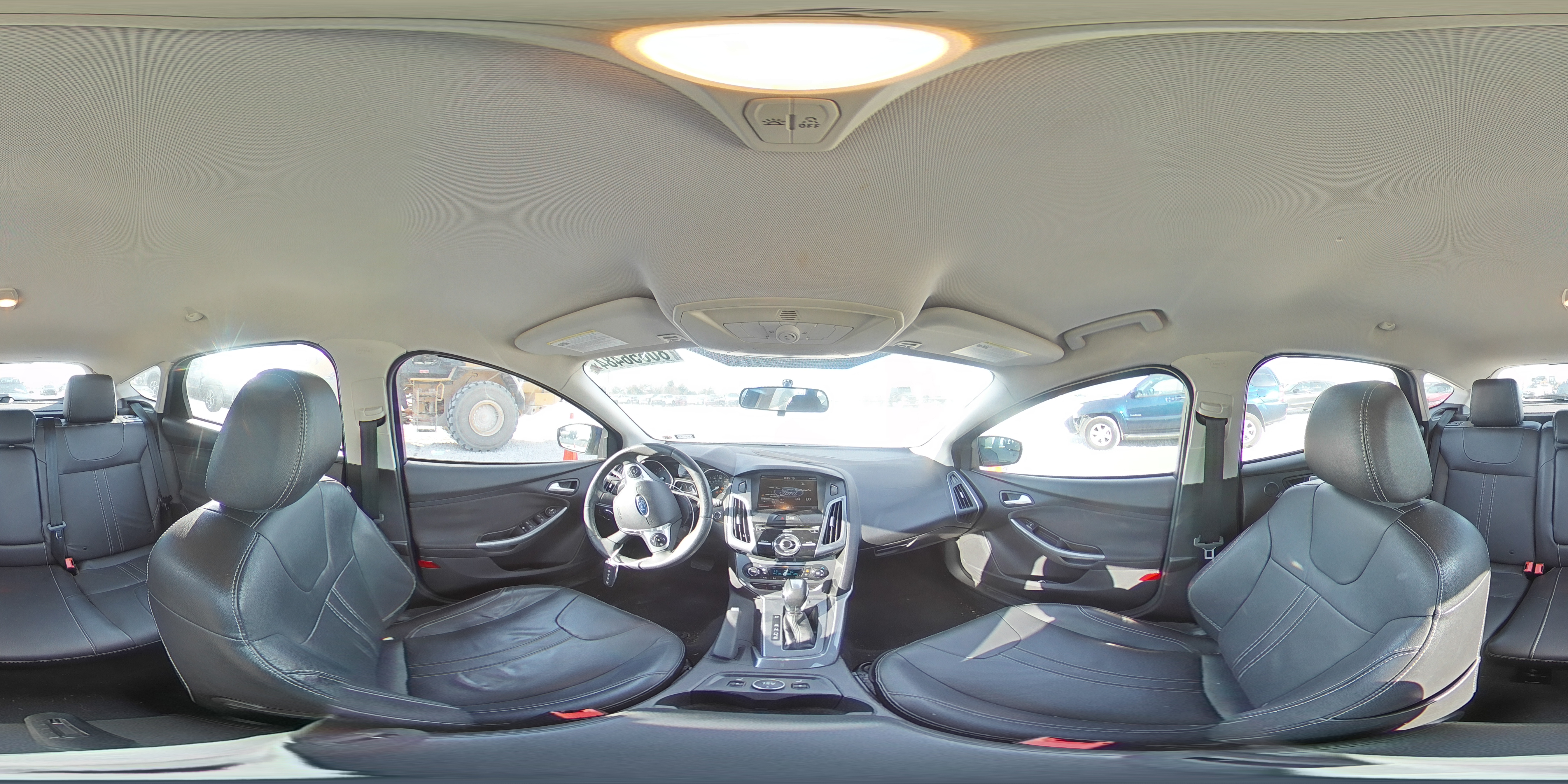 2014 Ford Focus - Image 12
