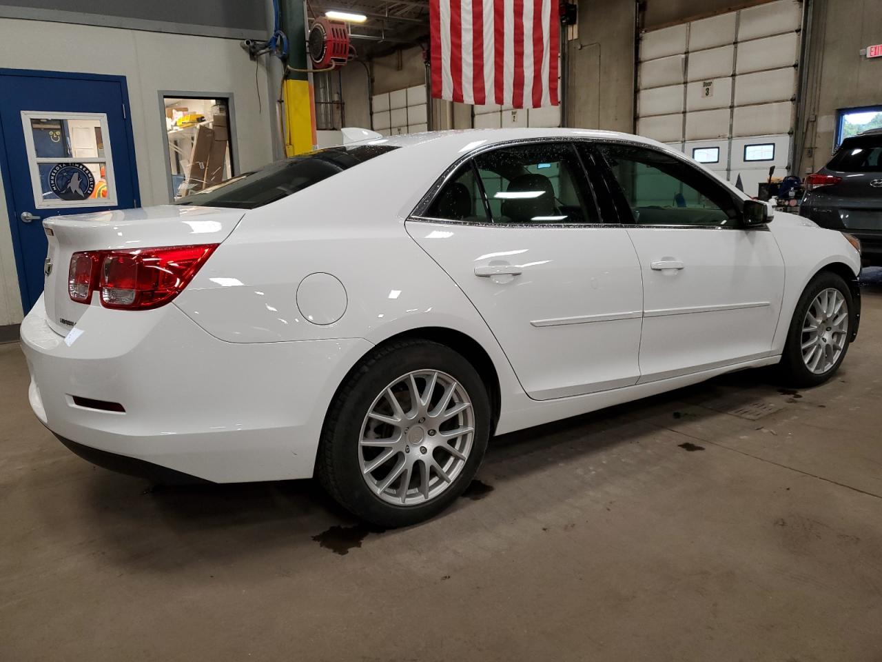 2015 Chevrolet Malibu - Image 3