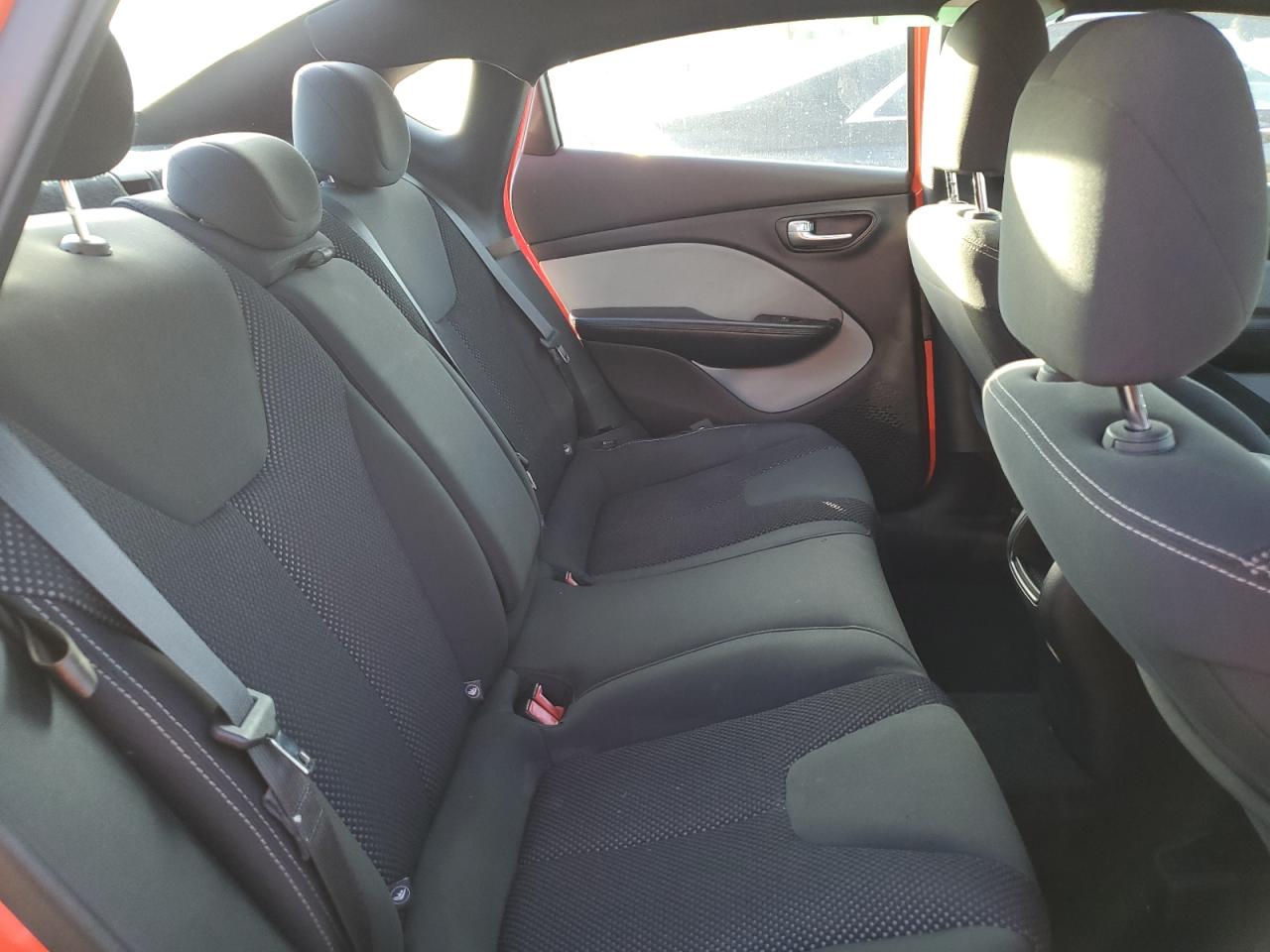 2016 Dodge Dart - Image 10
