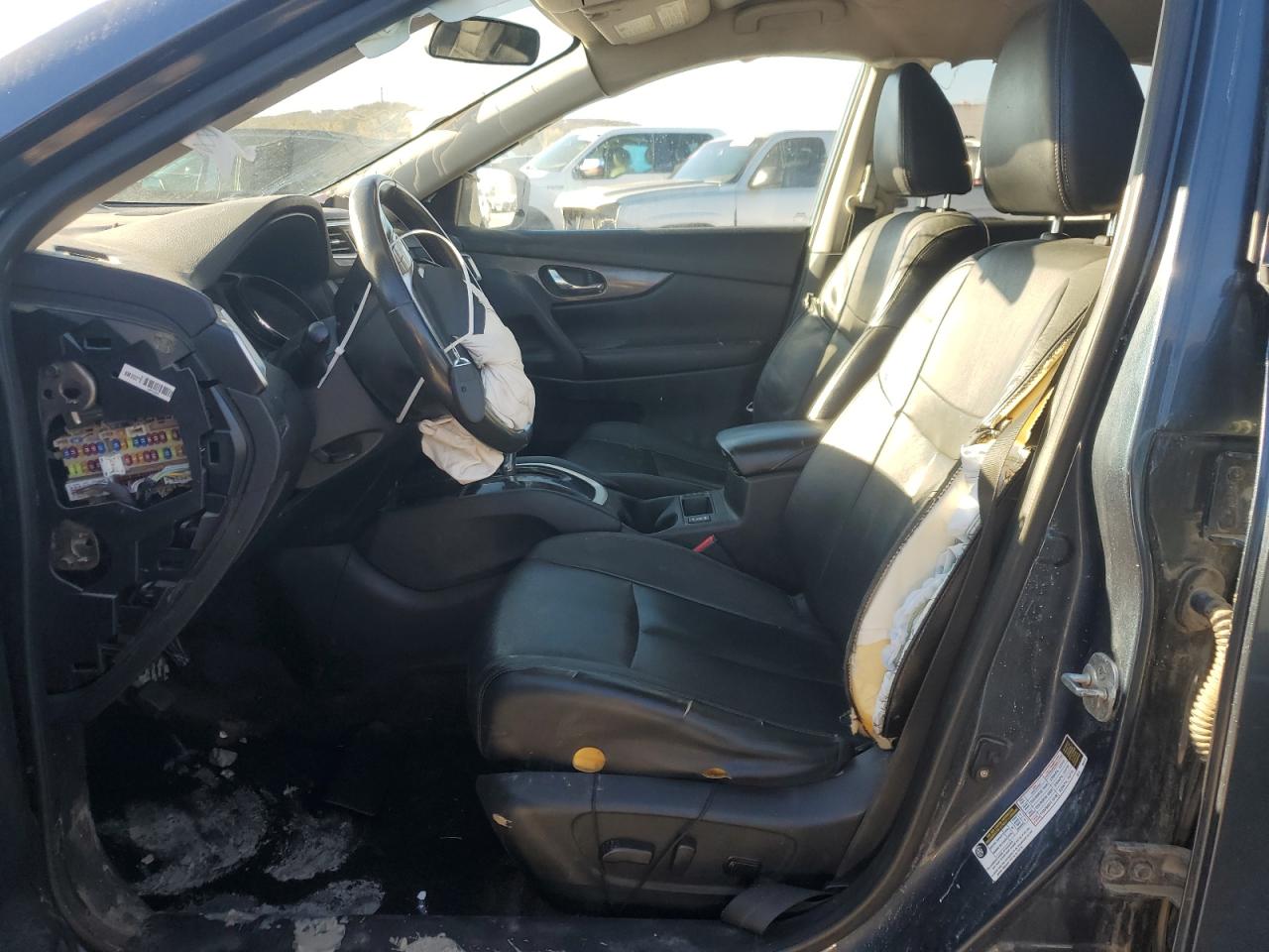 2014 Nissan Rogue - Image 7
