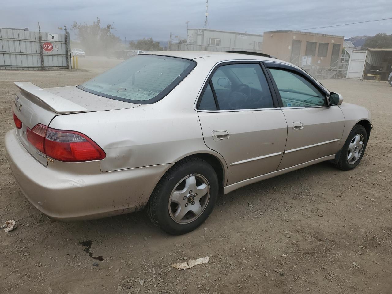 2000 Honda Accord - Image 3