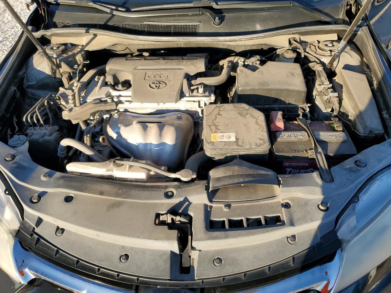 2017 Toyota Camry - Image 11
