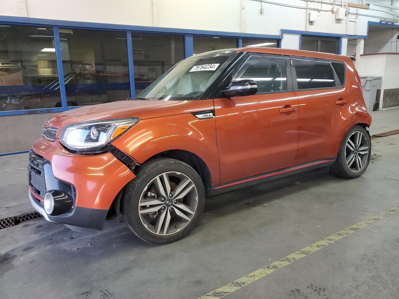 VIN KNDJX3AA0J7578181 2018 KIA SOUL no.1