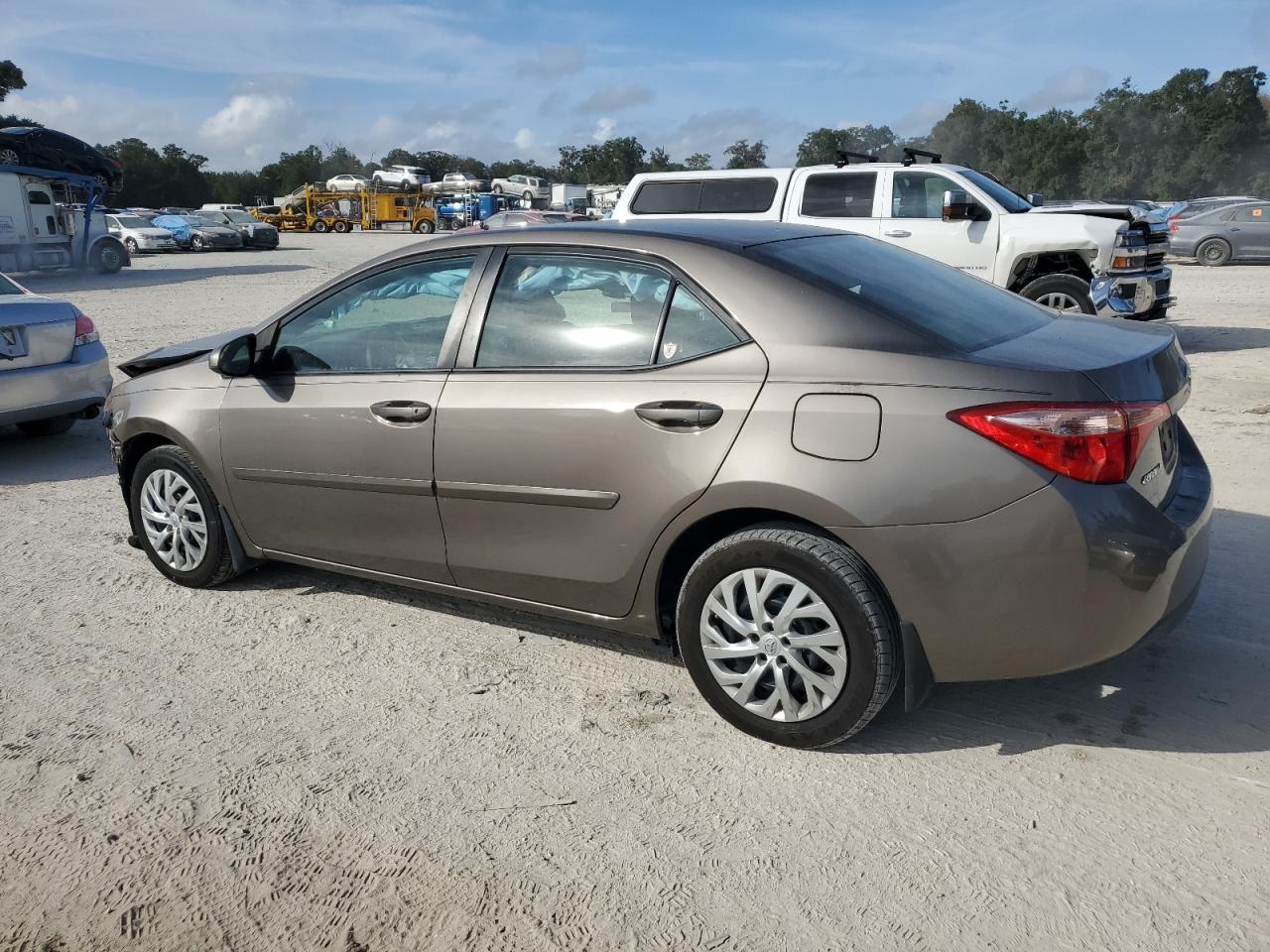 2017 Toyota Corolla - Image 2