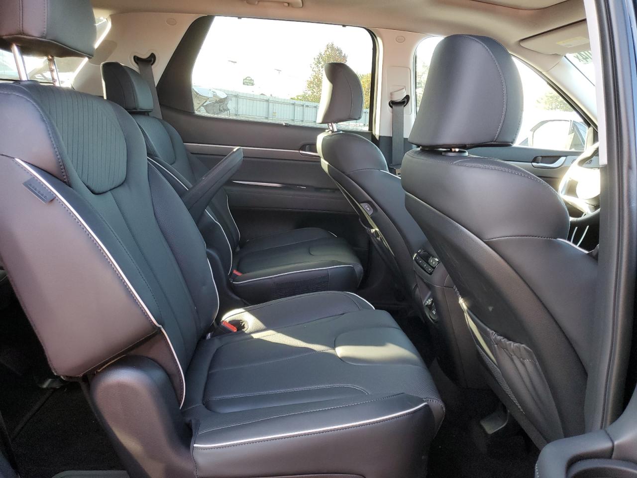 2024 Hyundai Palisade - Image 11