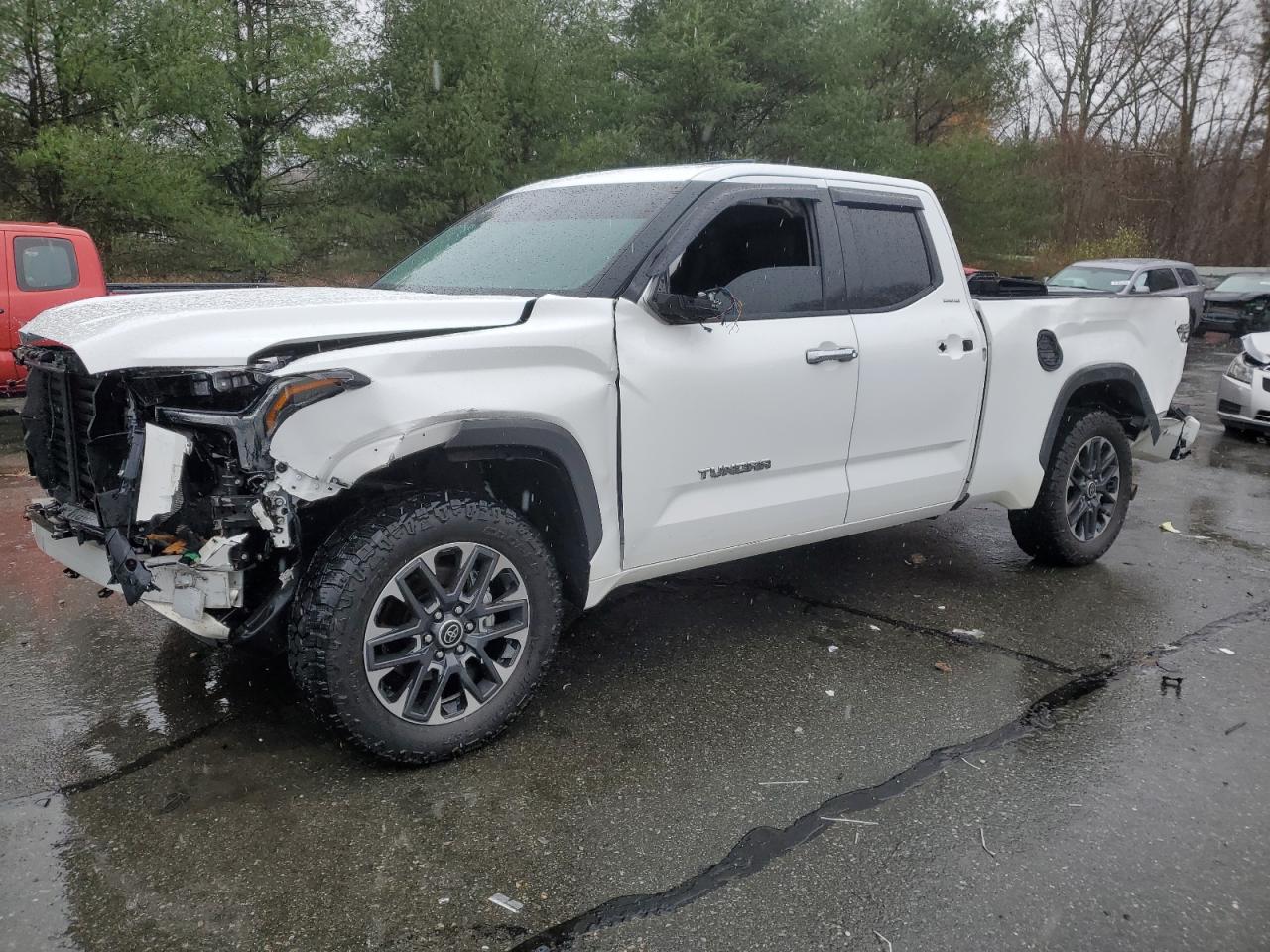 2022 TOYOTA TUNDRA