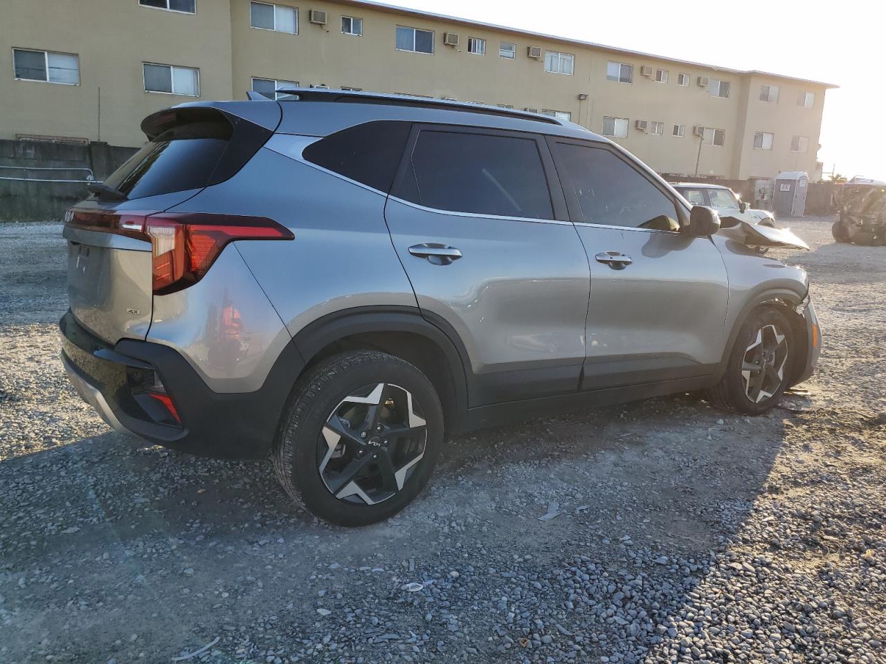 2024 Kia Seltos - Image 3