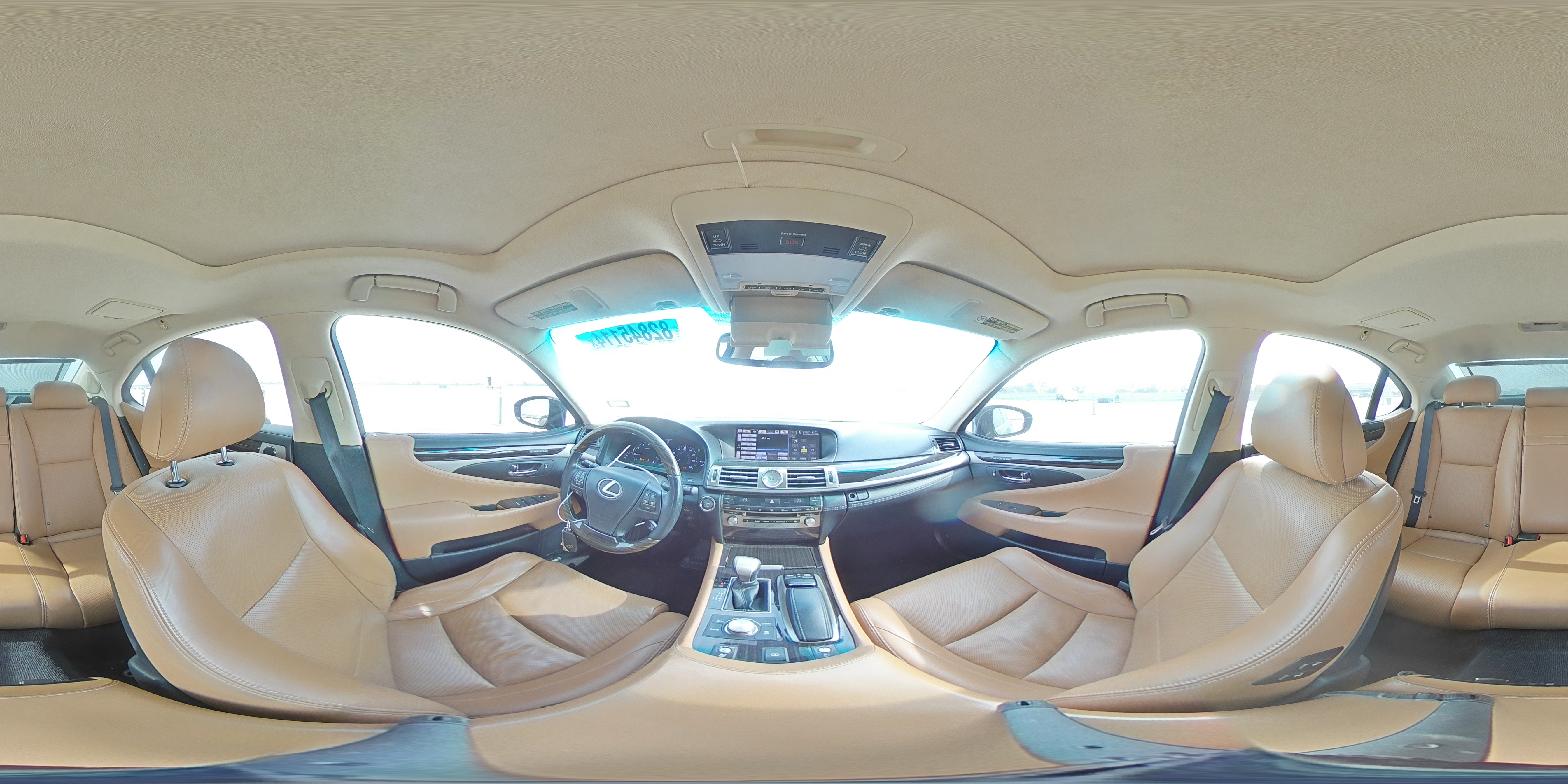 2014 Lexus LS - Image 12