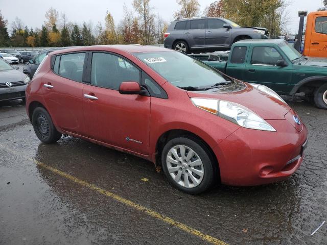  NISSAN LEAF 2014 Червоний