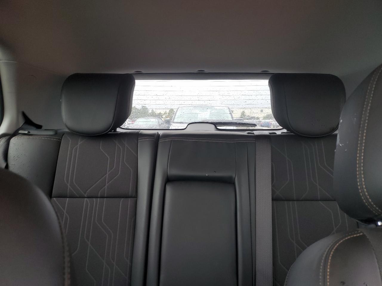 2022 Chevrolet Trax - Image 10