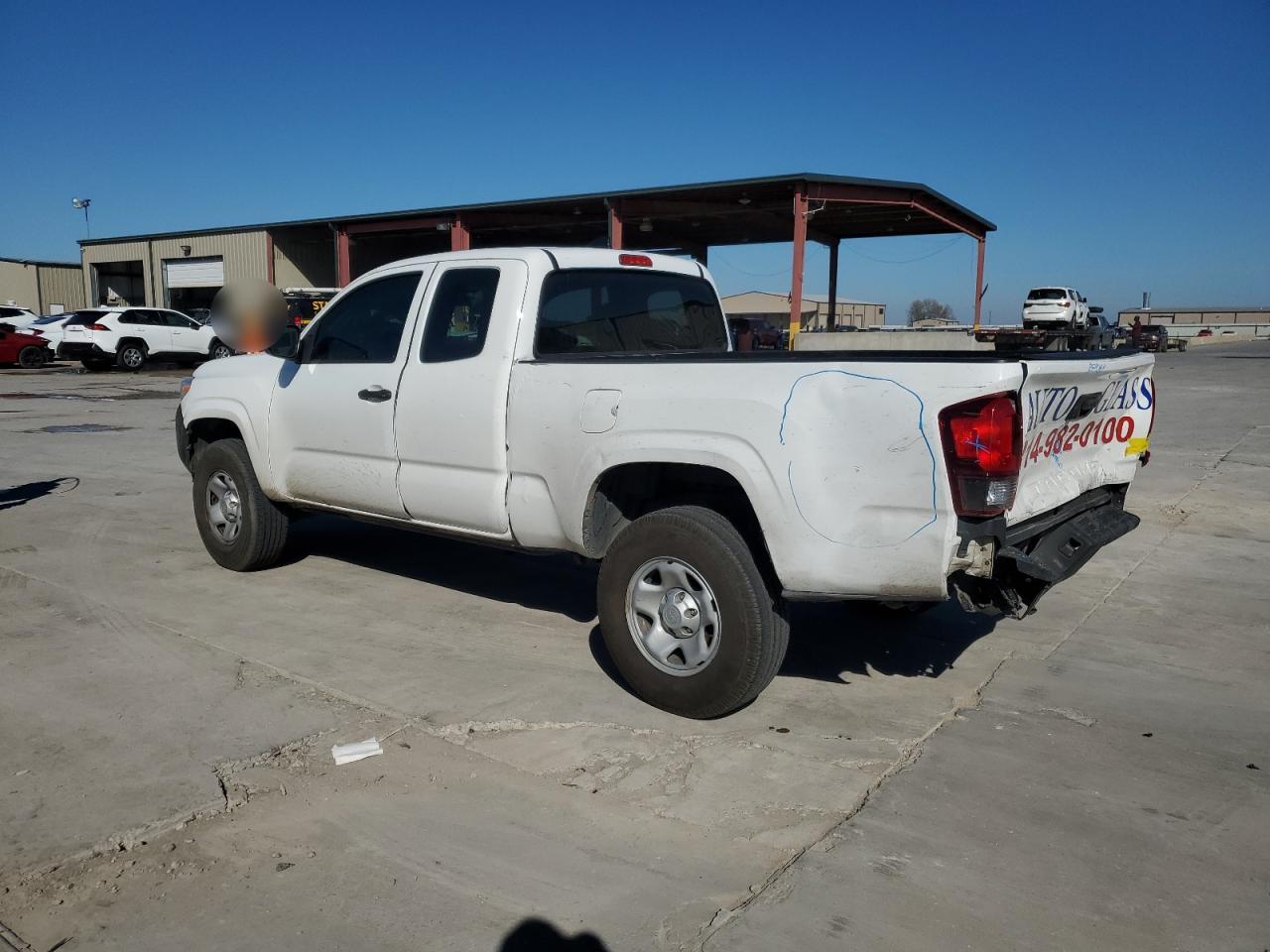 VIN 5TFRX5GN2JX122207 2018 TOYOTA TACOMA no.2