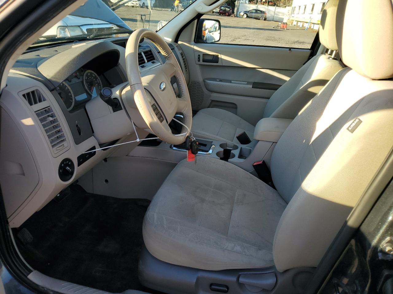 2010 Ford Escape - Image 7