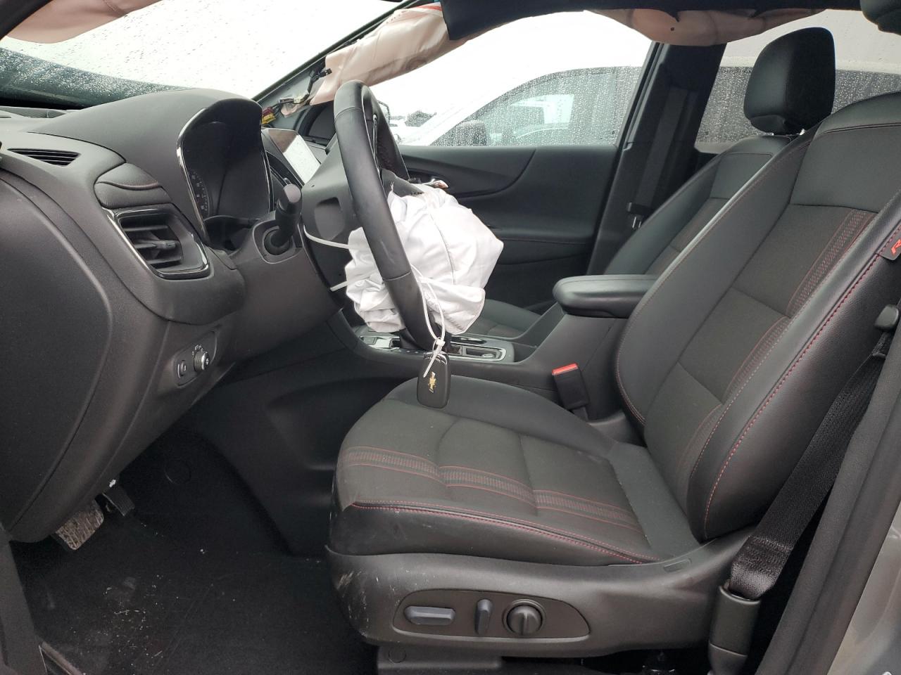 2023 Chevrolet Equinox - Image 7