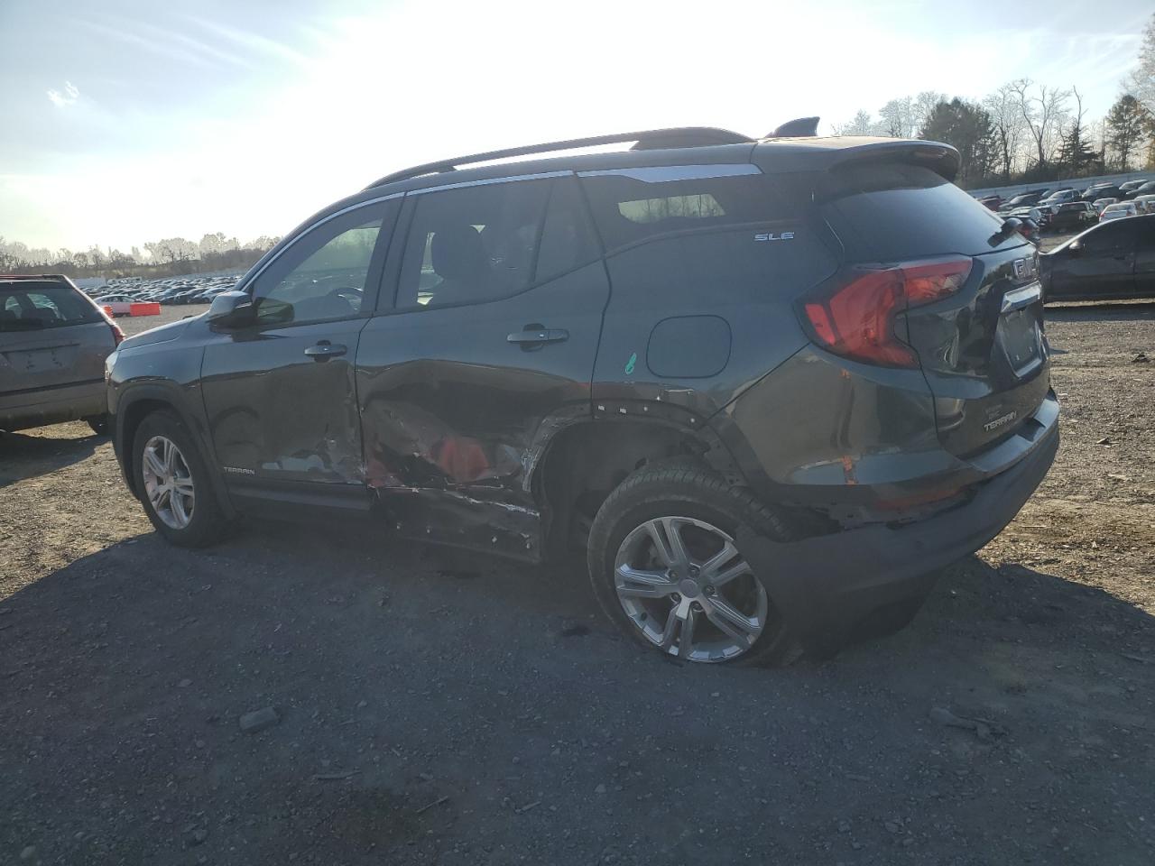 2019 GMC Terrain - Image 2